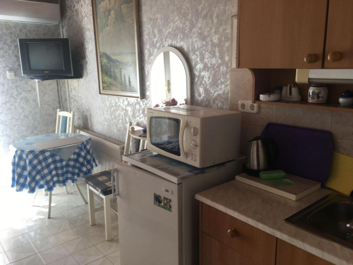 Apartamento Gizella Haz Keszthely Exterior foto